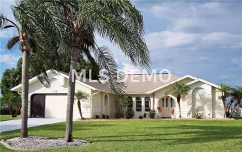 11634 SW DALLAS DRIVE N, LAKE SUZY, Florida 34269, 3 Bedrooms Bedrooms, 10 Rooms Rooms,2 BathroomsBathrooms,Residential,For sale,DALLAS,C7247130