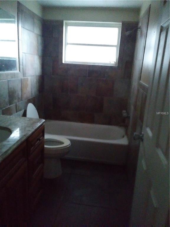 5247 FALCON DRIVE, HOLIDAY, Florida 34690, 2 Bedrooms Bedrooms, 3 Rooms Rooms,1 BathroomBathrooms,Residential,For sale,FALCON,H2204445