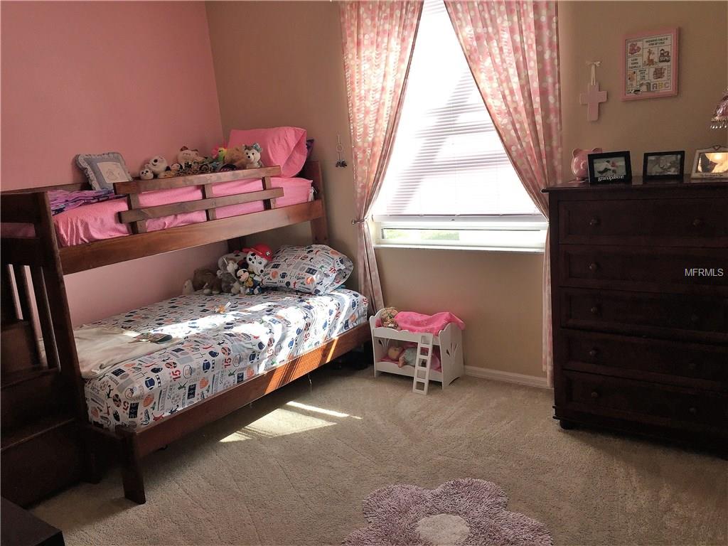 10443 SPARKLE COURT, ORLANDO, Florida 32836, 3 Bedrooms Bedrooms, 6 Rooms Rooms,2 BathroomsBathrooms,Residential,For sale,SPARKLE,O5561115