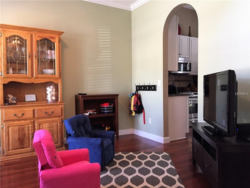 10443 SPARKLE COURT, ORLANDO, Florida 32836, 3 Bedrooms Bedrooms, 6 Rooms Rooms,2 BathroomsBathrooms,Residential,For sale,SPARKLE,O5561115