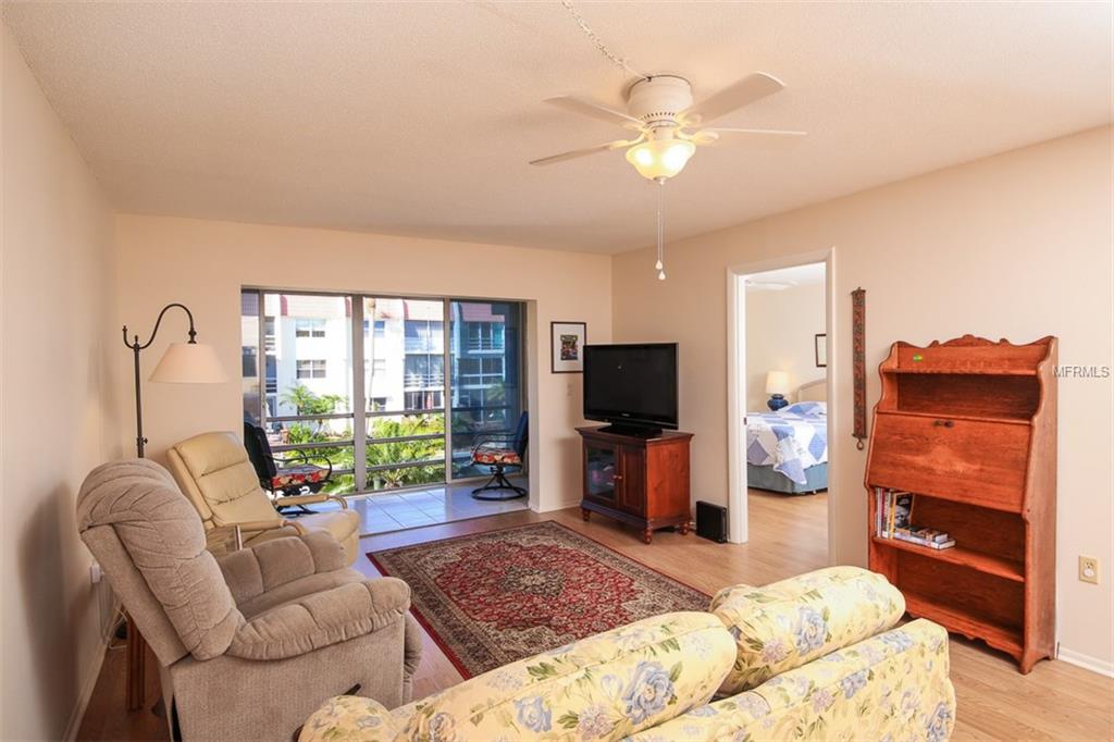 210 SANTA MARIA STREET, VENICE, Florida 34285, 2 Bedrooms Bedrooms, 6 Rooms Rooms,2 BathroomsBathrooms,Residential,For sale,SANTA MARIA,A4209947