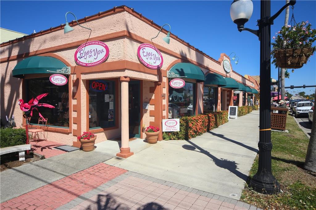 210 SANTA MARIA STREET, VENICE, Florida 34285, 2 Bedrooms Bedrooms, 6 Rooms Rooms,2 BathroomsBathrooms,Residential,For sale,SANTA MARIA,A4209947