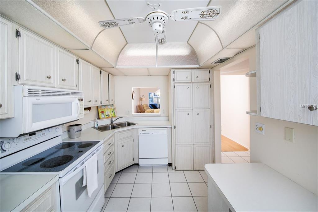 210 SANTA MARIA STREET, VENICE, Florida 34285, 2 Bedrooms Bedrooms, 6 Rooms Rooms,2 BathroomsBathrooms,Residential,For sale,SANTA MARIA,A4209947