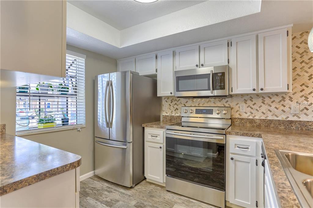 11511 113TH STREET, SEMINOLE, Florida 33778, 2 Bedrooms Bedrooms, 5 Rooms Rooms,2 BathroomsBathrooms,Residential,For sale,113TH,U7847509