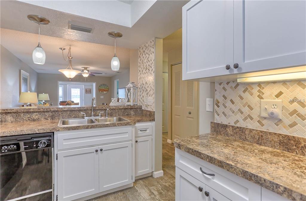 11511 113TH STREET, SEMINOLE, Florida 33778, 2 Bedrooms Bedrooms, 5 Rooms Rooms,2 BathroomsBathrooms,Residential,For sale,113TH,U7847509