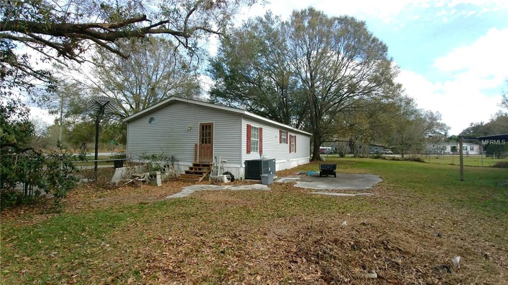 6203 PINEWOOD VILLAGE CIRCLE W, LAKELAND, Florida 33811, 3 Bedrooms Bedrooms, 6 Rooms Rooms,2 BathroomsBathrooms,Residential,For sale,PINEWOOD VILLAGE,L4725557