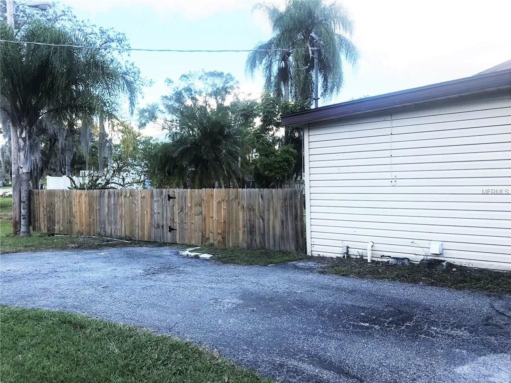 10918 PARK DRIVE, RIVERVIEW, Florida 33569, 3 Bedrooms Bedrooms, 3 Rooms Rooms,1 BathroomBathrooms,Residential,For sale,PARK,T2880327