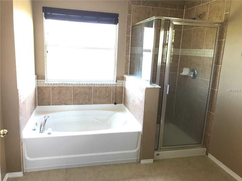 112 SLIPPER KEY ROAD, APOLLO BEACH, Florida 33572, 3 Bedrooms Bedrooms, 7 Rooms Rooms,2 BathroomsBathrooms,Residential,For sale,SLIPPER KEY,T2896747