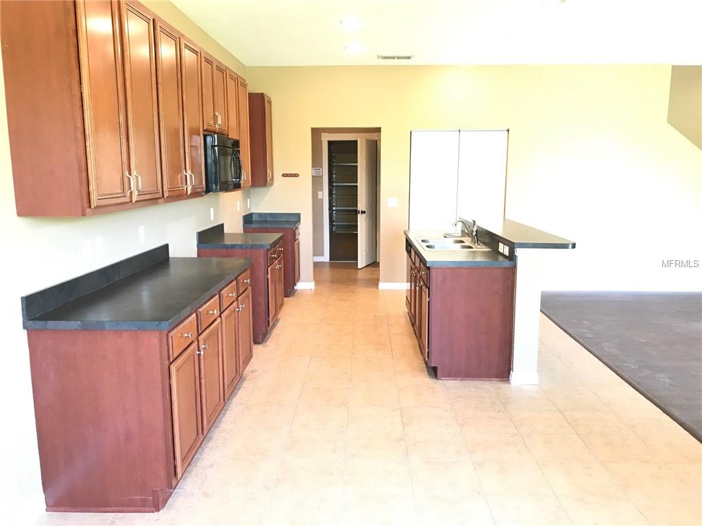 112 SLIPPER KEY ROAD, APOLLO BEACH, Florida 33572, 3 Bedrooms Bedrooms, 7 Rooms Rooms,2 BathroomsBathrooms,Residential,For sale,SLIPPER KEY,T2896747