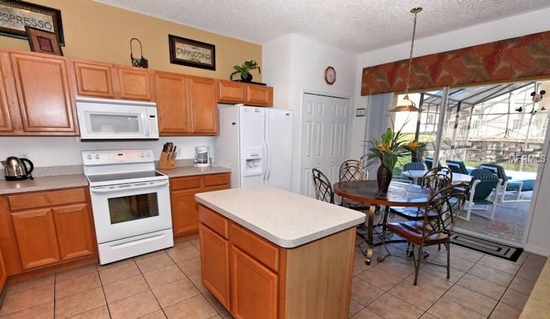 8610 SUNRISE KEY DRIVE, KISSIMMEE, Florida 34747, 7 Bedrooms Bedrooms, 12 Rooms Rooms,4 BathroomsBathrooms,Residential,For sale,SUNRISE KEY,S4851417