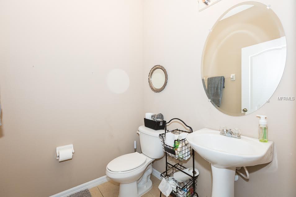 665 BREEZEWAY COURT, BRANDON, Florida 33511, 4 Bedrooms Bedrooms, 9 Rooms Rooms,2 BathroomsBathrooms,Residential,For sale,BREEZEWAY,T2916213