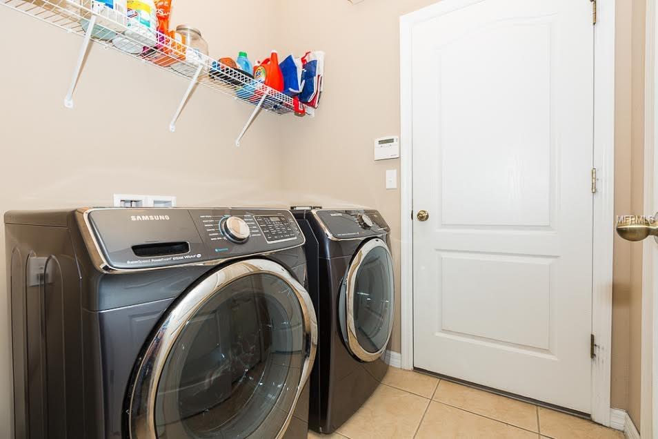 665 BREEZEWAY COURT, BRANDON, Florida 33511, 4 Bedrooms Bedrooms, 9 Rooms Rooms,2 BathroomsBathrooms,Residential,For sale,BREEZEWAY,T2916213