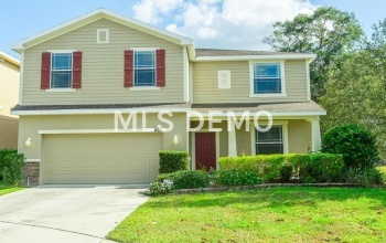 665 BREEZEWAY COURT, BRANDON, Florida 33511, 4 Bedrooms Bedrooms, 9 Rooms Rooms,2 BathroomsBathrooms,Residential,For sale,BREEZEWAY,T2916213