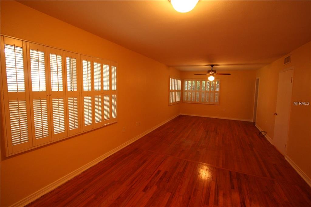 4835 W SAN JOSE STREET, TAMPA, Florida 33629, 2 Bedrooms Bedrooms, 7 Rooms Rooms,2 BathroomsBathrooms,Residential,For sale,SAN JOSE,T2922663