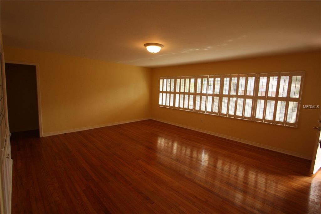 4835 W SAN JOSE STREET, TAMPA, Florida 33629, 2 Bedrooms Bedrooms, 7 Rooms Rooms,2 BathroomsBathrooms,Residential,For sale,SAN JOSE,T2922663