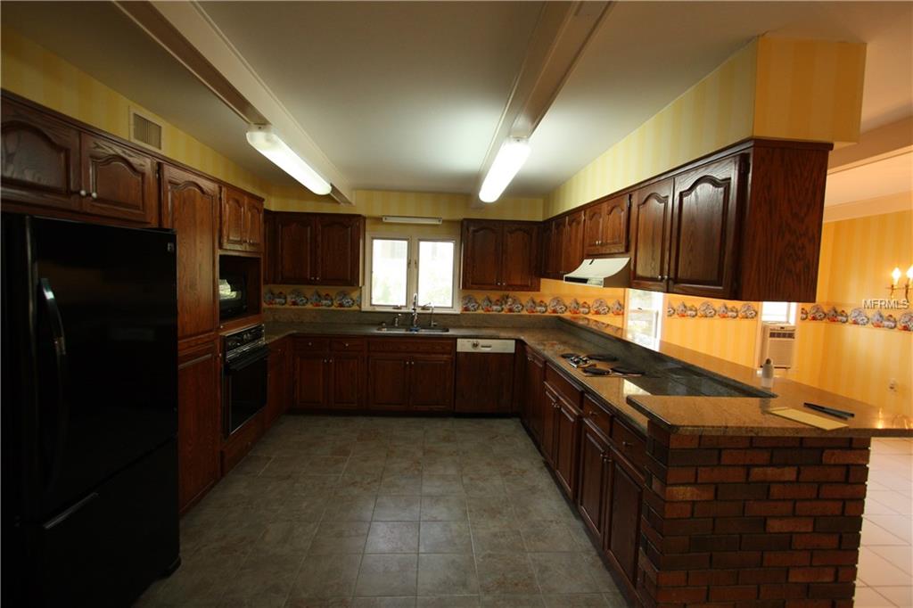 4835 W SAN JOSE STREET, TAMPA, Florida 33629, 2 Bedrooms Bedrooms, 7 Rooms Rooms,2 BathroomsBathrooms,Residential,For sale,SAN JOSE,T2922663