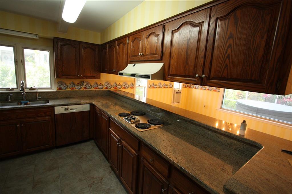 4835 W SAN JOSE STREET, TAMPA, Florida 33629, 2 Bedrooms Bedrooms, 7 Rooms Rooms,2 BathroomsBathrooms,Residential,For sale,SAN JOSE,T2922663