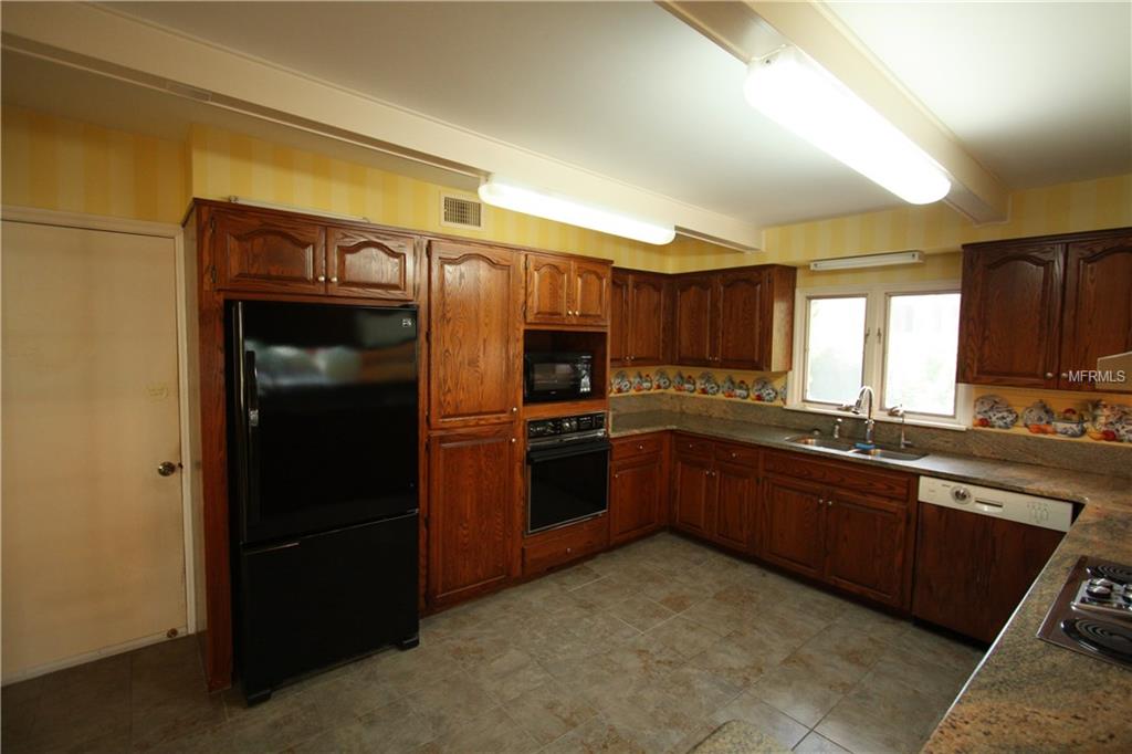 4835 W SAN JOSE STREET, TAMPA, Florida 33629, 2 Bedrooms Bedrooms, 7 Rooms Rooms,2 BathroomsBathrooms,Residential,For sale,SAN JOSE,T2922663