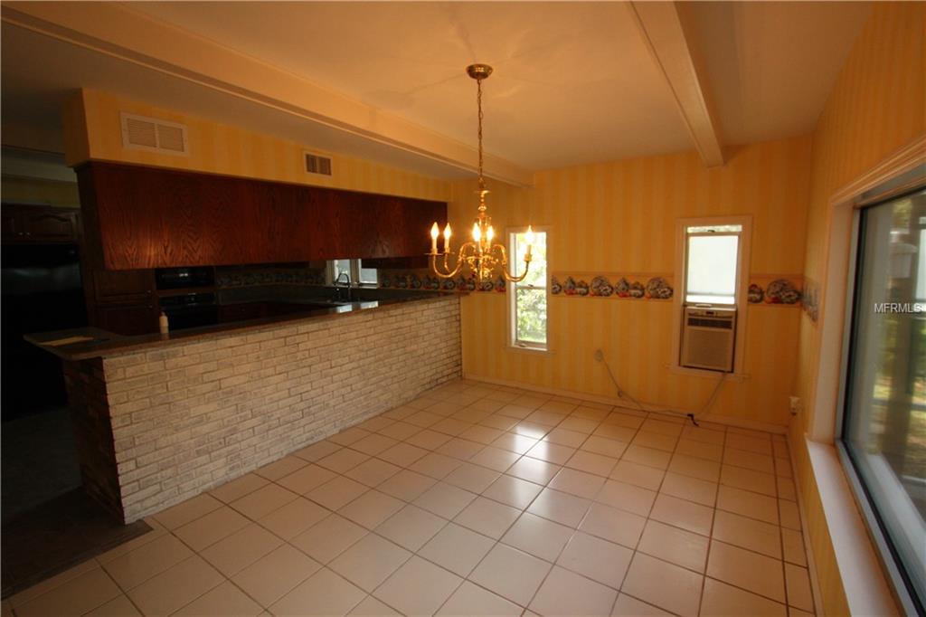 4835 W SAN JOSE STREET, TAMPA, Florida 33629, 2 Bedrooms Bedrooms, 7 Rooms Rooms,2 BathroomsBathrooms,Residential,For sale,SAN JOSE,T2922663