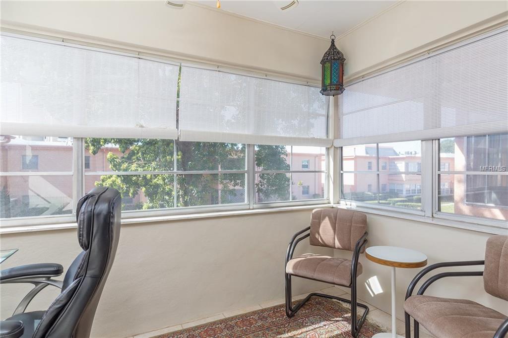 7000 SUNSET DRIVE S, SOUTH PASADENA, Florida 33707, 1 Bedroom Bedrooms, 3 Rooms Rooms,1 BathroomBathrooms,Residential,For sale,SUNSET,U7846381