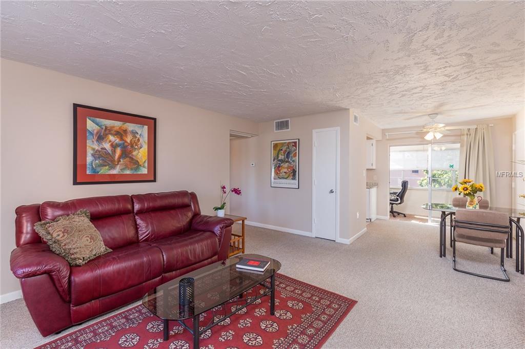 7000 SUNSET DRIVE S, SOUTH PASADENA, Florida 33707, 1 Bedroom Bedrooms, 3 Rooms Rooms,1 BathroomBathrooms,Residential,For sale,SUNSET,U7846381