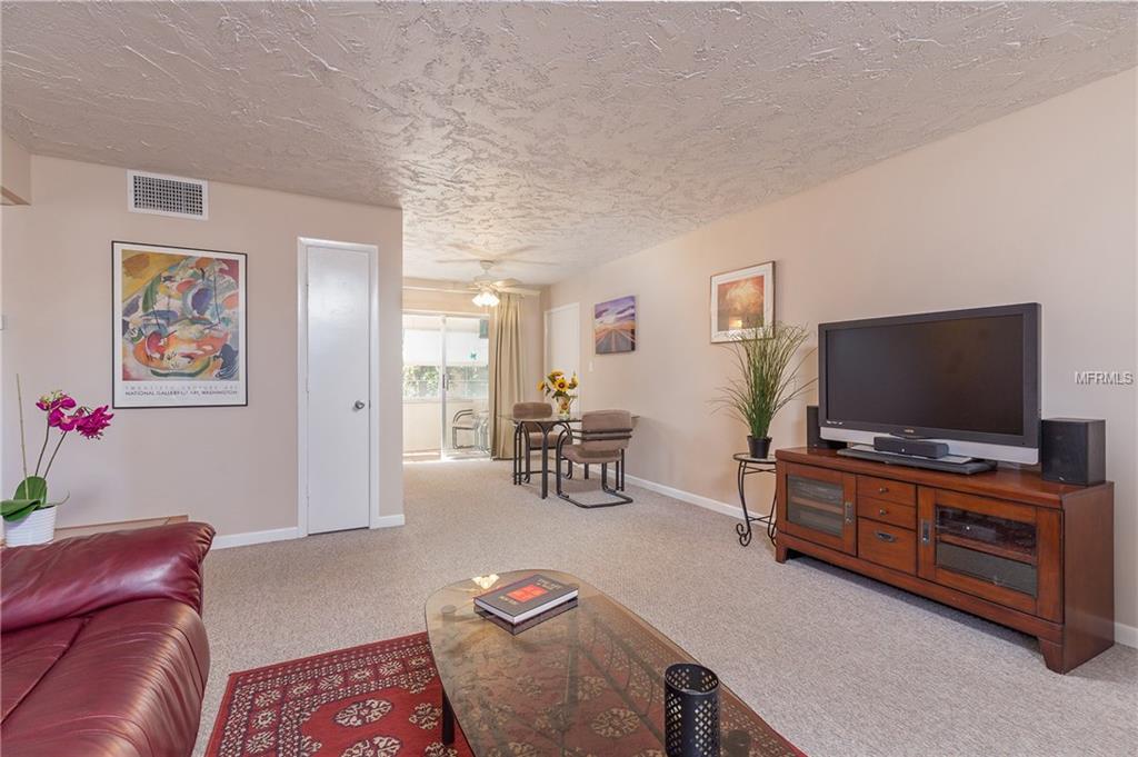 7000 SUNSET DRIVE S, SOUTH PASADENA, Florida 33707, 1 Bedroom Bedrooms, 3 Rooms Rooms,1 BathroomBathrooms,Residential,For sale,SUNSET,U7846381