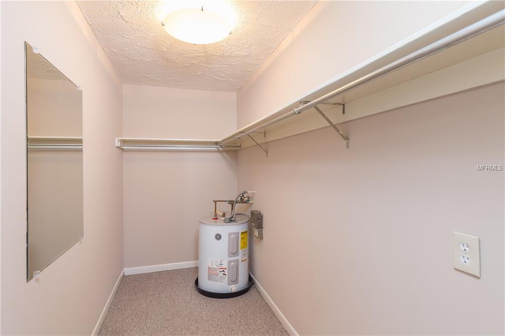 7000 SUNSET DRIVE S, SOUTH PASADENA, Florida 33707, 1 Bedroom Bedrooms, 3 Rooms Rooms,1 BathroomBathrooms,Residential,For sale,SUNSET,U7846381