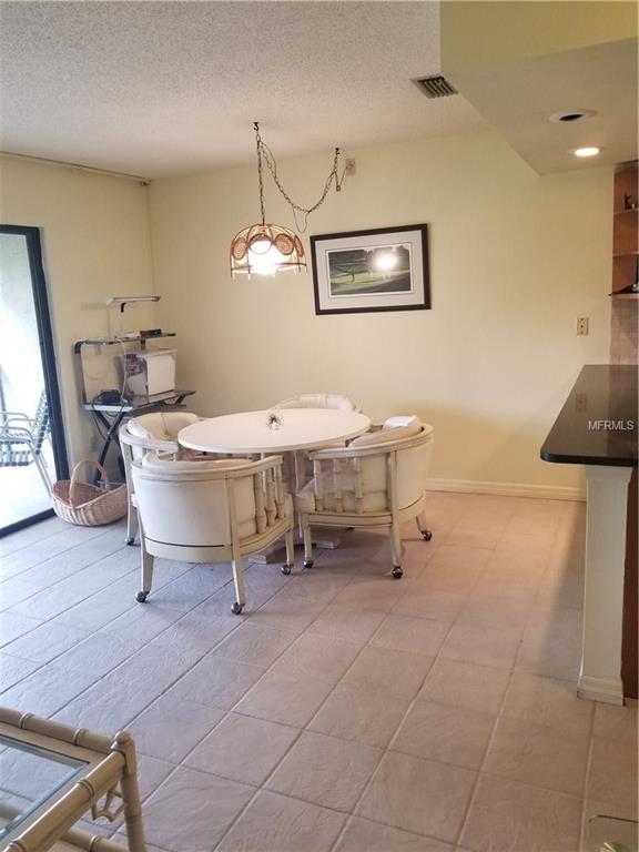 3031 QUAIL HOLLOW, SARASOTA, Florida 34235, 1 Bedroom Bedrooms, 4 Rooms Rooms,1 BathroomBathrooms,Residential,For sale,QUAIL,A4209374