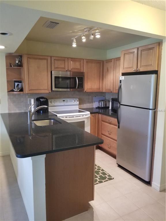 3031 QUAIL HOLLOW, SARASOTA, Florida 34235, 1 Bedroom Bedrooms, 4 Rooms Rooms,1 BathroomBathrooms,Residential,For sale,QUAIL,A4209374