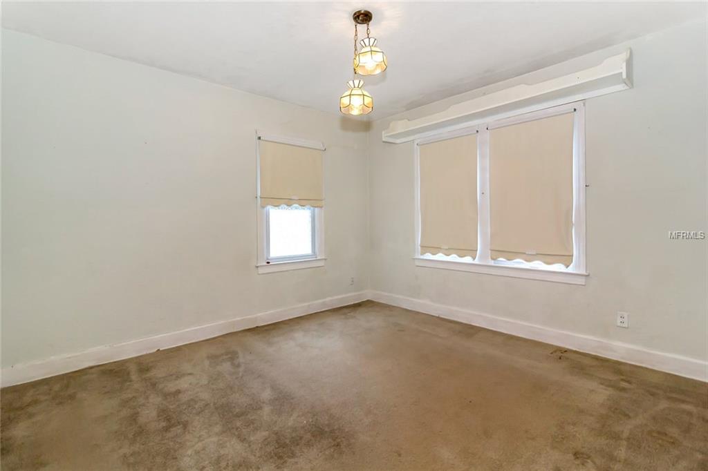 1217 LAKE DOWNEY DRIVE, ORLANDO, Florida 32825, 3 Bedrooms Bedrooms, 6 Rooms Rooms,2 BathroomsBathrooms,Residential,For sale,LAKE DOWNEY,O5561800