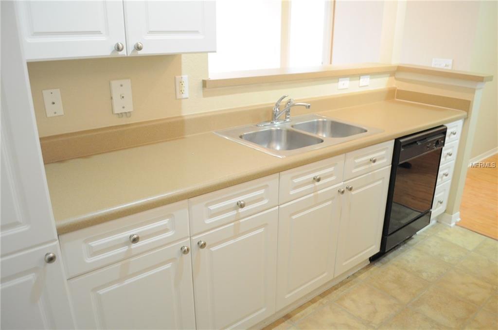 4221 W SPRUCE STREET, TAMPA, Florida 33607, 2 Bedrooms Bedrooms, 5 Rooms Rooms,2 BathroomsBathrooms,Residential,For sale,SPRUCE,T2903757