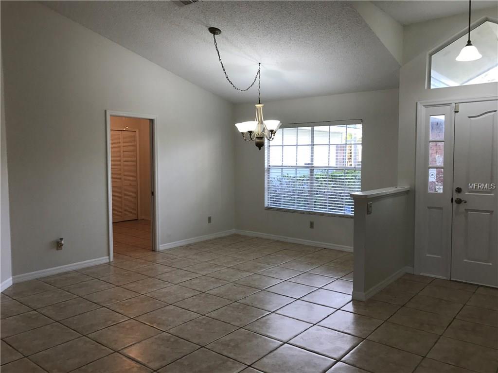 2808 EAGLE LAKE DRIVE, ORLANDO, Florida 32837, 4 Bedrooms Bedrooms, 7 Rooms Rooms,2 BathroomsBathrooms,Residential,For sale,EAGLE LAKE,O5540744