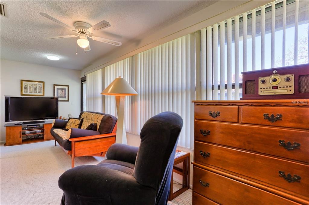 19029 US HIGHWAY 19 N, CLEARWATER, Florida 33764, 2 Bedrooms Bedrooms, 6 Rooms Rooms,2 BathroomsBathrooms,Residential,For sale,US HIGHWAY 19,U7841326