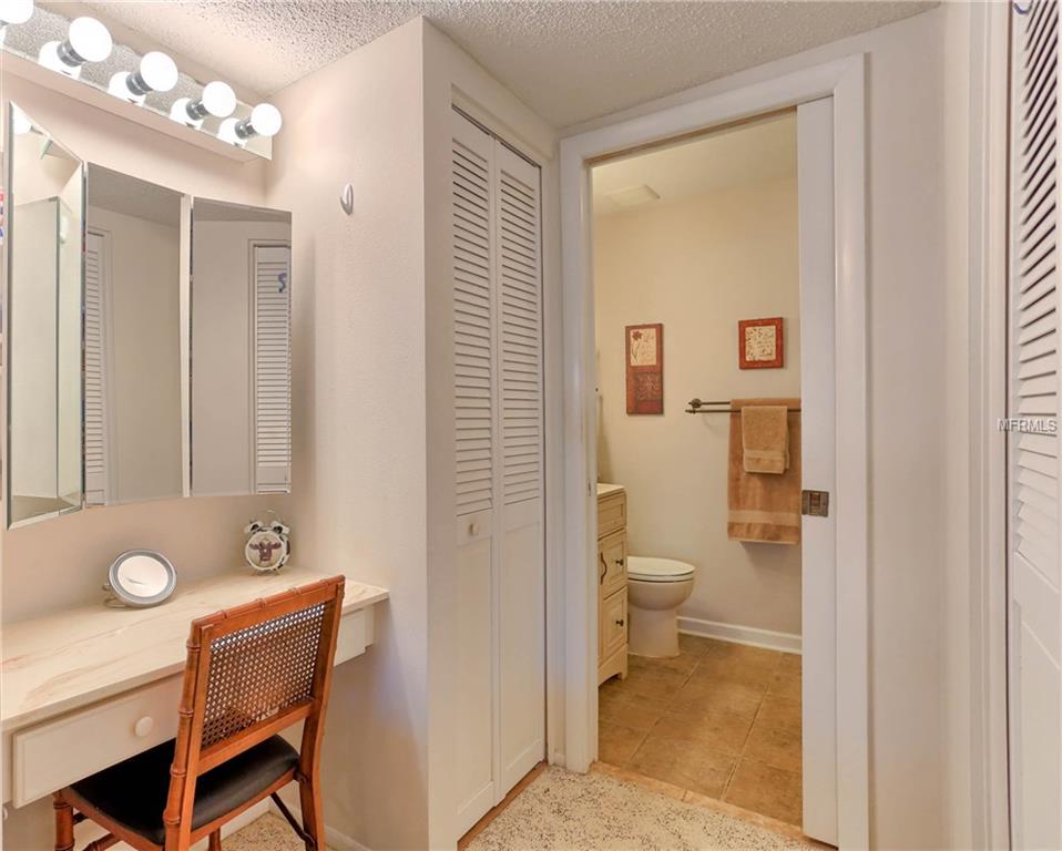 19029 US HIGHWAY 19 N, CLEARWATER, Florida 33764, 2 Bedrooms Bedrooms, 6 Rooms Rooms,2 BathroomsBathrooms,Residential,For sale,US HIGHWAY 19,U7841326