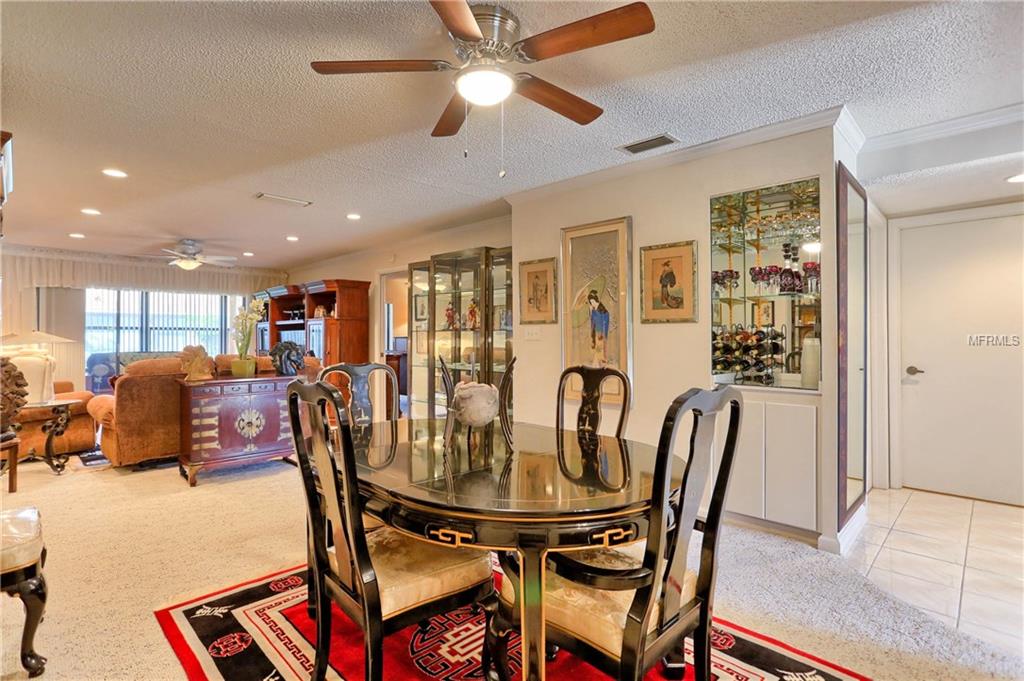 19029 US HIGHWAY 19 N, CLEARWATER, Florida 33764, 2 Bedrooms Bedrooms, 6 Rooms Rooms,2 BathroomsBathrooms,Residential,For sale,US HIGHWAY 19,U7841326