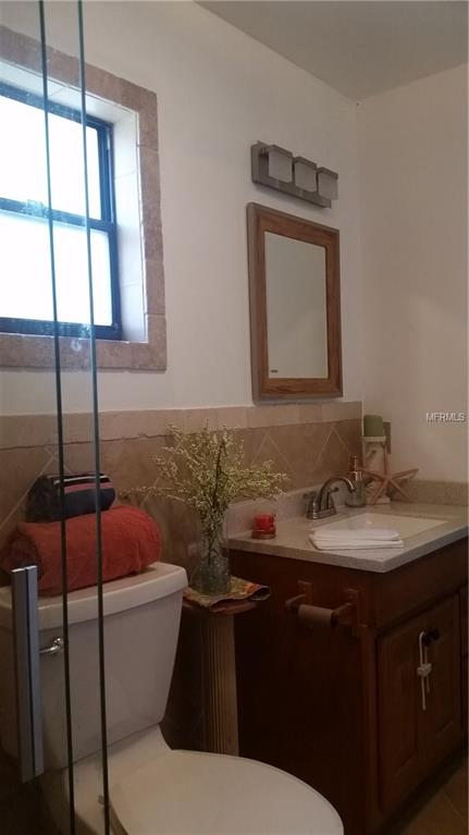 504 FAYETTE CIRCLE N, SAFETY HARBOR, Florida 34695, 3 Bedrooms Bedrooms, 5 Rooms Rooms,2 BathroomsBathrooms,Residential,For sale,FAYETTE,U7843155