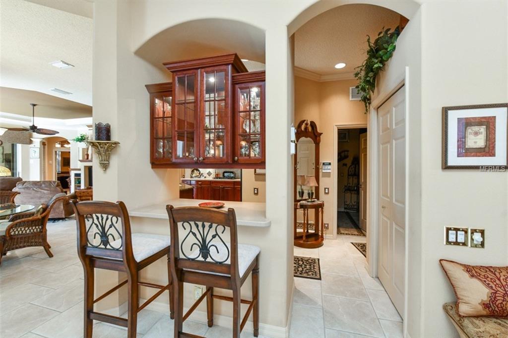 6914 TREYMORE COURT, SARASOTA, Florida 34243, 3 Bedrooms Bedrooms, 8 Rooms Rooms,3 BathroomsBathrooms,Residential,For sale,TREYMORE,A4207152