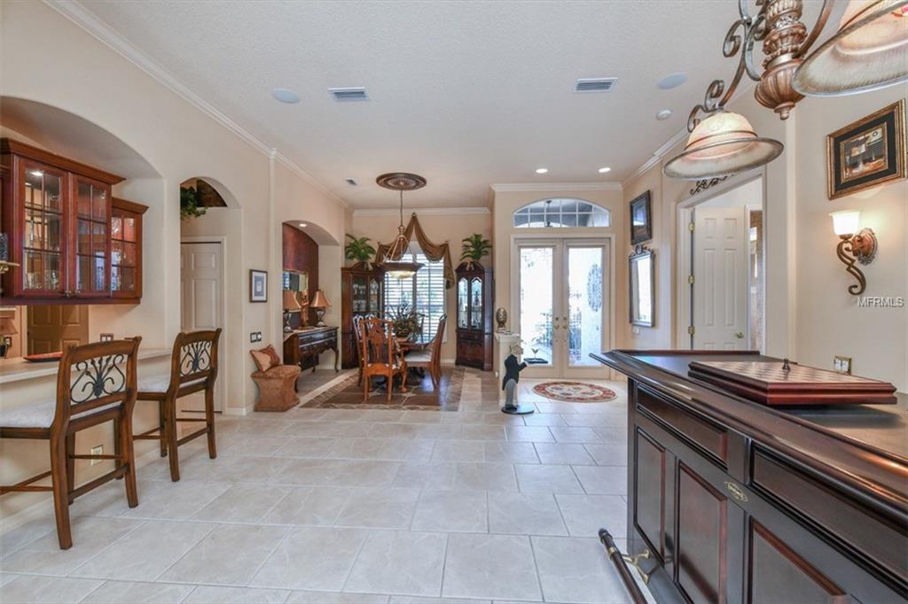 6914 TREYMORE COURT, SARASOTA, Florida 34243, 3 Bedrooms Bedrooms, 8 Rooms Rooms,3 BathroomsBathrooms,Residential,For sale,TREYMORE,A4207152