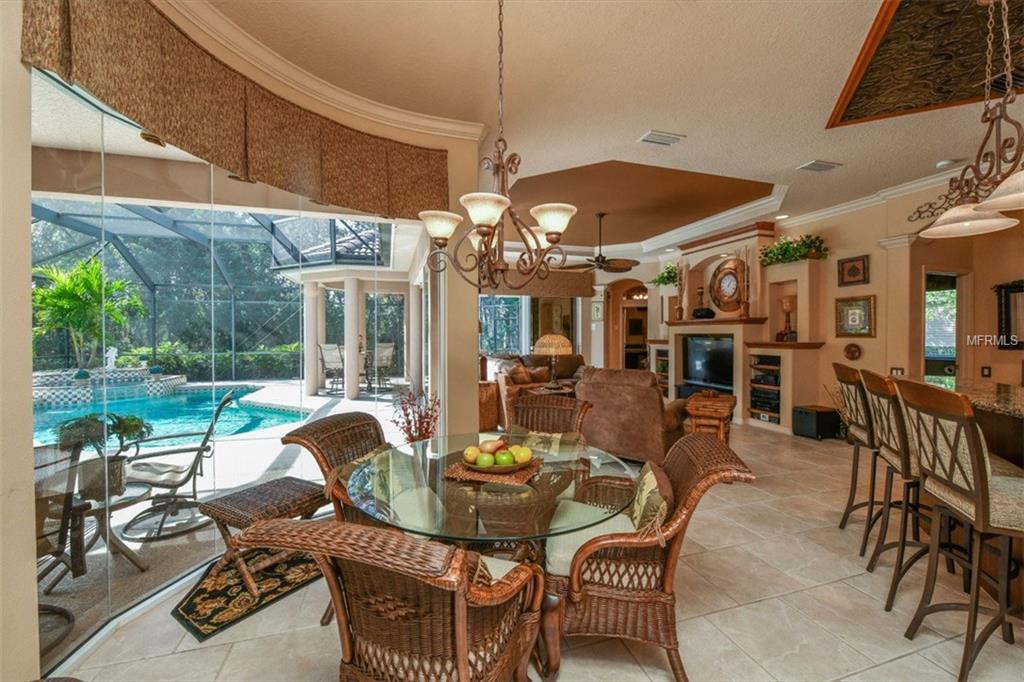 6914 TREYMORE COURT, SARASOTA, Florida 34243, 3 Bedrooms Bedrooms, 8 Rooms Rooms,3 BathroomsBathrooms,Residential,For sale,TREYMORE,A4207152