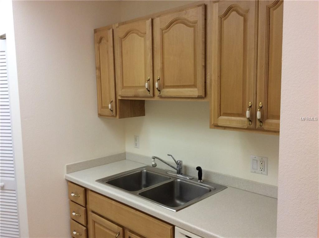 3730 CADBURY CIRCLE, VENICE, Florida 34293, 2 Bedrooms Bedrooms, 7 Rooms Rooms,2 BathroomsBathrooms,Residential,For sale,CADBURY,N5916044