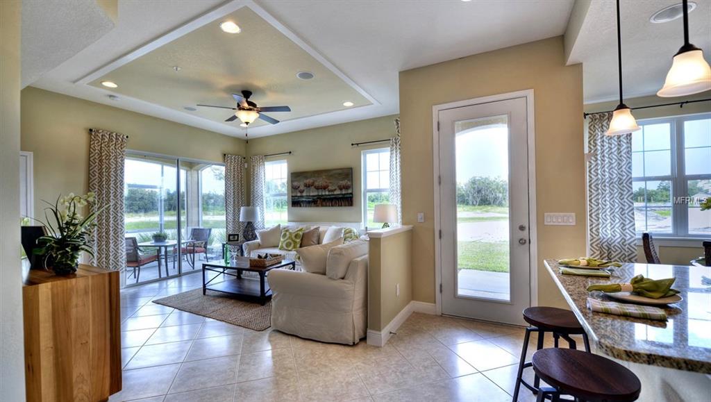 8383 ENCLAVE WAY, SARASOTA, Florida 34243, 2 Bedrooms Bedrooms, 7 Rooms Rooms,2 BathroomsBathrooms,Residential,For sale,ENCLAVE,T2925987