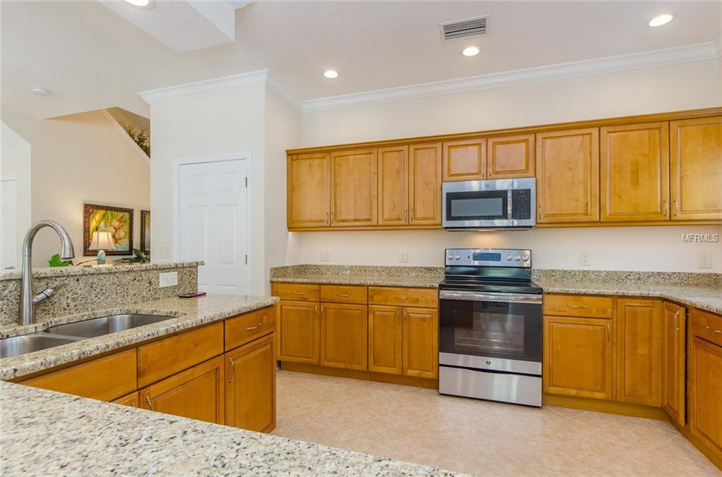 5322 26TH AVENUE S, GULFPORT, Florida 33707, 4 Bedrooms Bedrooms, 9 Rooms Rooms,3 BathroomsBathrooms,Residential,For sale,26TH,U7846682