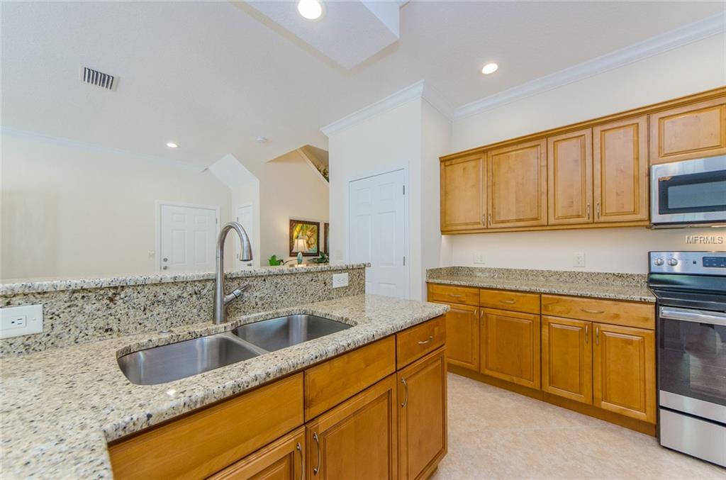 5322 26TH AVENUE S, GULFPORT, Florida 33707, 4 Bedrooms Bedrooms, 9 Rooms Rooms,3 BathroomsBathrooms,Residential,For sale,26TH,U7846682