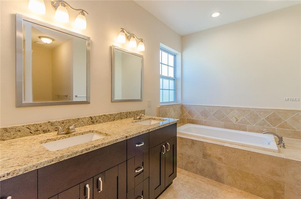 5322 26TH AVENUE S, GULFPORT, Florida 33707, 4 Bedrooms Bedrooms, 9 Rooms Rooms,3 BathroomsBathrooms,Residential,For sale,26TH,U7846682