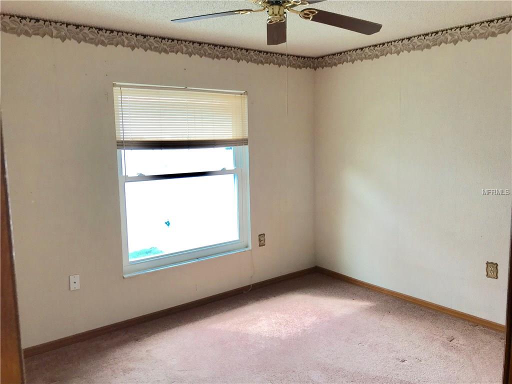 1884 LAKE HILL CIRCLE, ORLANDO, Florida 32818, 3 Bedrooms Bedrooms, 6 Rooms Rooms,2 BathroomsBathrooms,Residential,For sale,LAKE HILL,O5561801