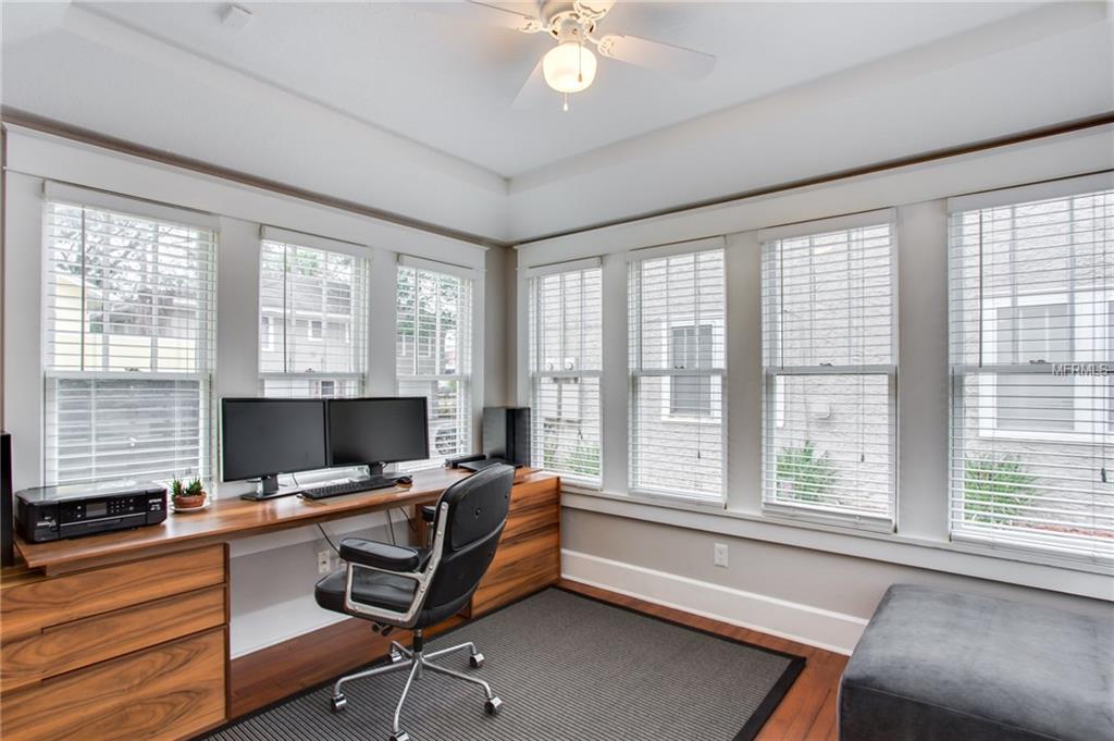 514 N SUMMERLIN AVENUE, ORLANDO, Florida 32803, 3 Bedrooms Bedrooms, 8 Rooms Rooms,2 BathroomsBathrooms,Residential,For sale,SUMMERLIN,O5553429