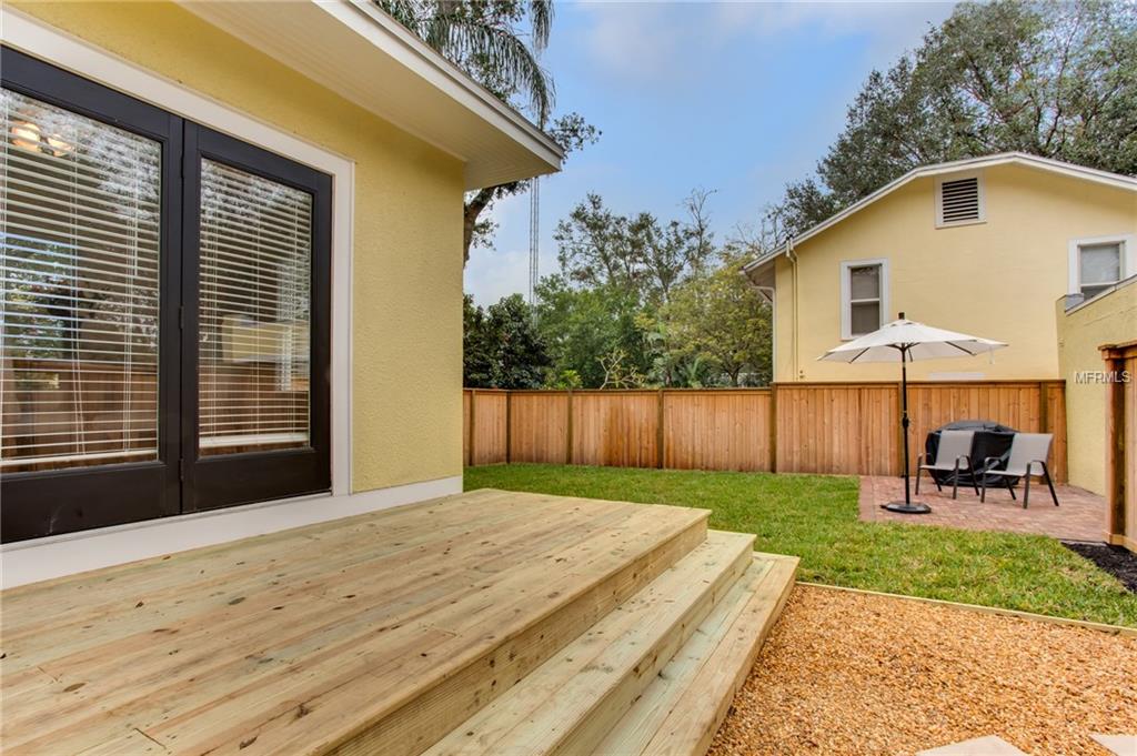 514 N SUMMERLIN AVENUE, ORLANDO, Florida 32803, 3 Bedrooms Bedrooms, 8 Rooms Rooms,2 BathroomsBathrooms,Residential,For sale,SUMMERLIN,O5553429