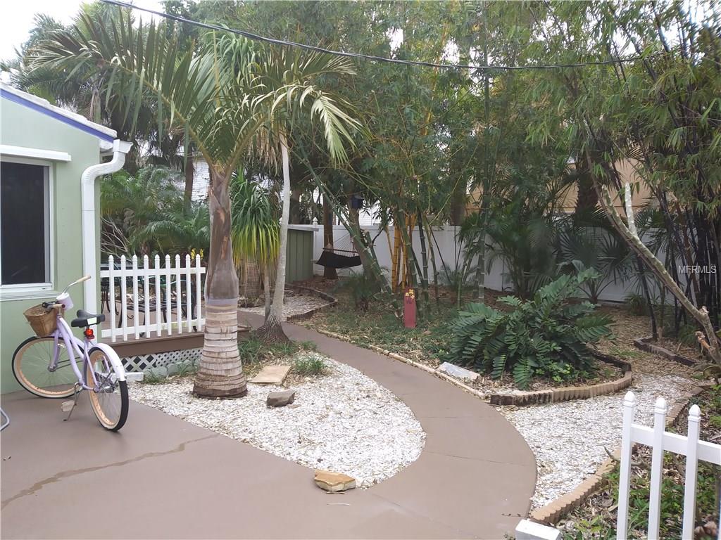 15910 1ST STREET E, REDINGTON BEACH, Florida 33708, 3 Bedrooms Bedrooms, 7 Rooms Rooms,2 BathroomsBathrooms,Residential,For sale,1ST,T2924640