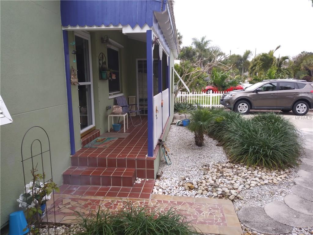 15910 1ST STREET E, REDINGTON BEACH, Florida 33708, 3 Bedrooms Bedrooms, 7 Rooms Rooms,2 BathroomsBathrooms,Residential,For sale,1ST,T2924640