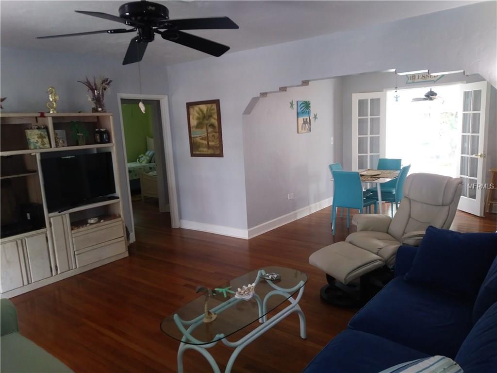 15910 1ST STREET E, REDINGTON BEACH, Florida 33708, 3 Bedrooms Bedrooms, 7 Rooms Rooms,2 BathroomsBathrooms,Residential,For sale,1ST,T2924640